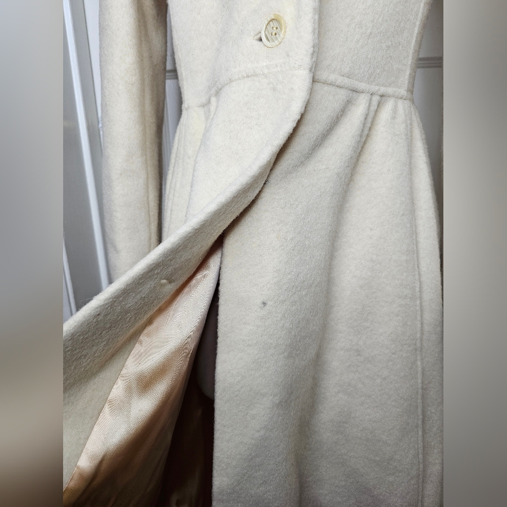 VTG 70s Pierre Cardin Princess-Cut Coat with Fox Fur Collar - Picture 6 of 16